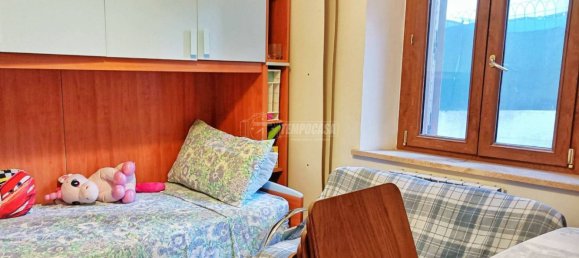 2 Schlafzimmer Wohnung in Ancona, Italy, Nr. 165675 11
