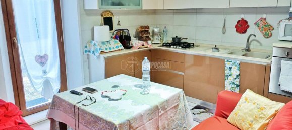 2 Schlafzimmer Wohnung in Ancona, Italy, Nr. 165675 3