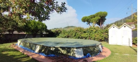 7 rooms Apartment in Carrara, Italy No. 46307 7