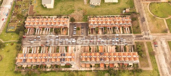 4 Schlafzimmer Haus in Aprilia, Italy, Nr. 158810 10