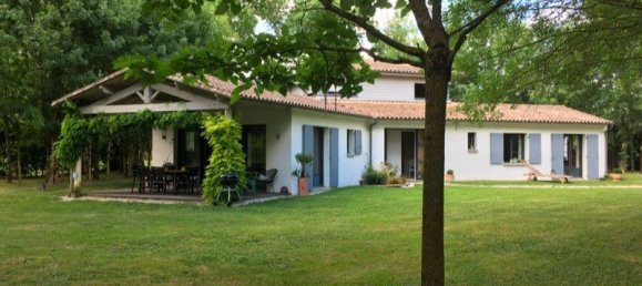 5 Schlafzimmer Haus in Aumagne, France, Nr. 335901 2