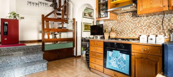 Квартира с 3 спальнями в Галларате, Италия № 361282 11