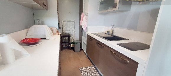 2 bedrooms Apartment in Asnieres-sur-Seine, France No. 184355 7