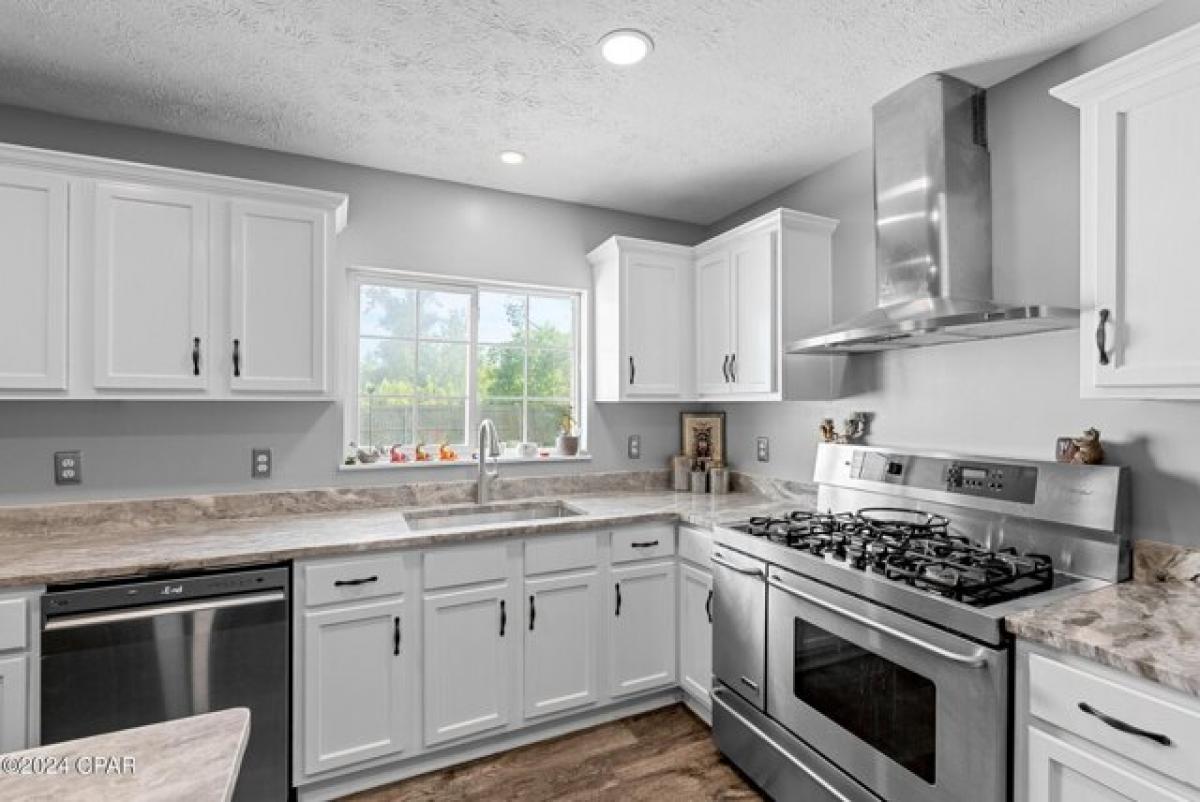 Дом с 4 спальнями в Панама, США № 386021