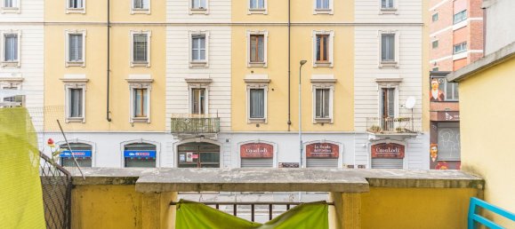 Studio in Milan, Italy, Nr. 240797 9