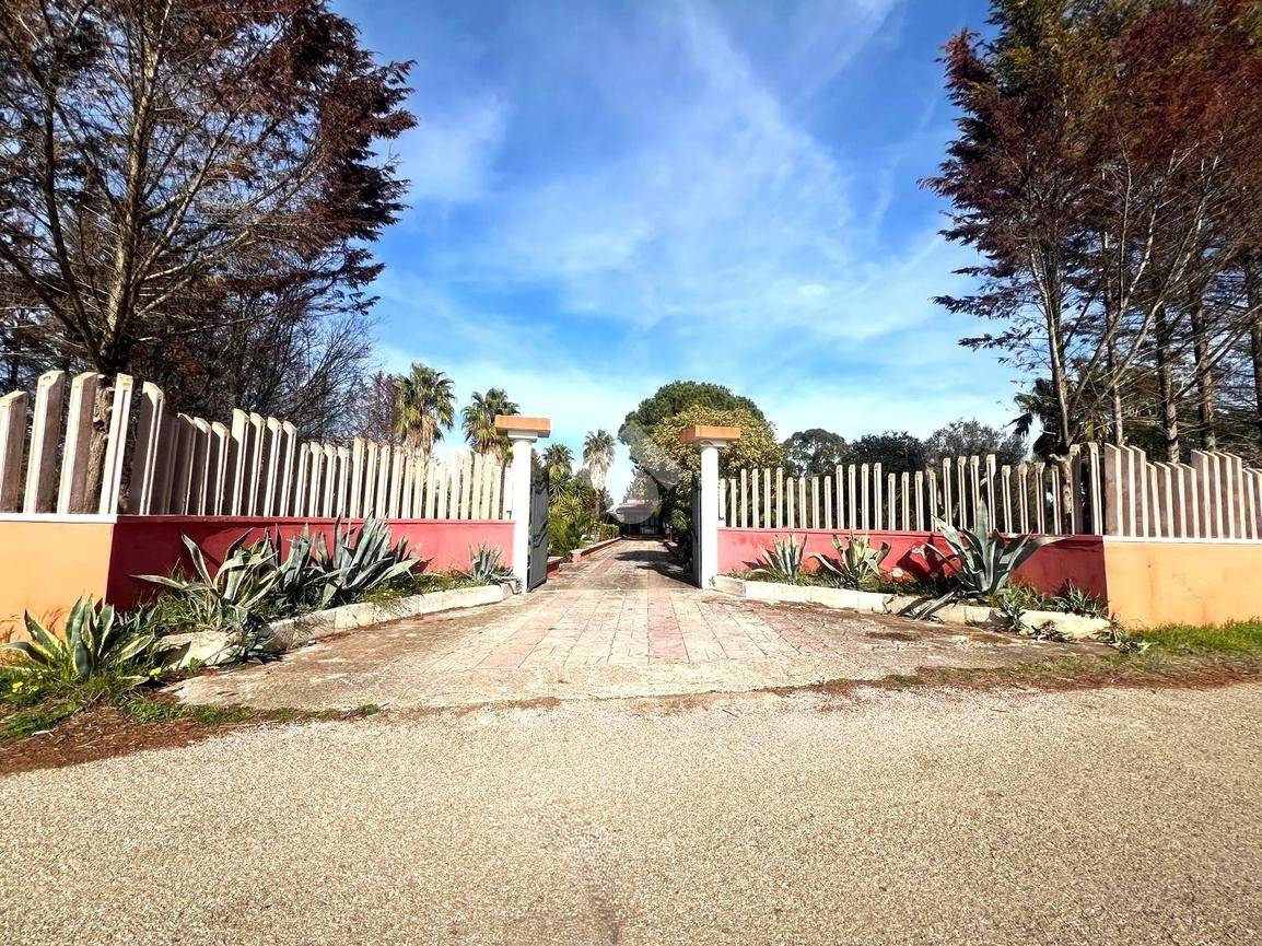 Вилла с 3 спальнями в Мезанье, Италия № 61128