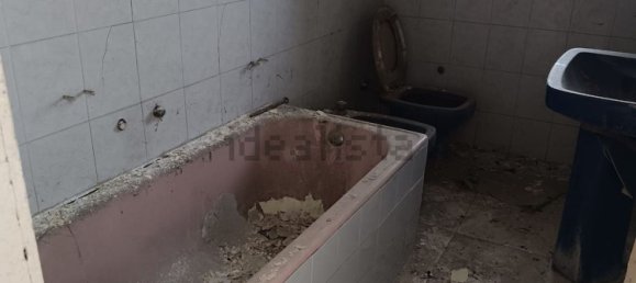 4 bedrooms Apartment in Afragola, Italy No. 326312 3