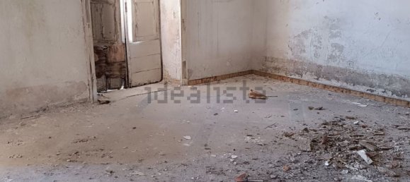 4 bedrooms Apartment in Afragola, Italy No. 326312 8