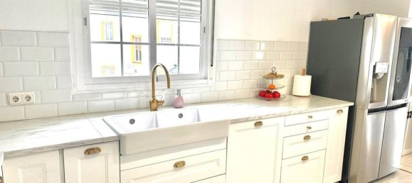 4 bedrooms Villa in Ojen, Spain No. 180009 17