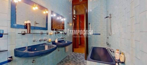 2 bedrooms Villa in Lissone, Italy No. 259890 30