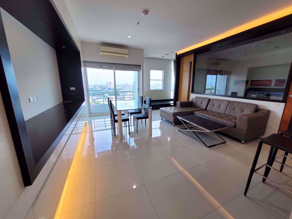 1 chambre Condo à Bang Kapi, Thailand No. 4541