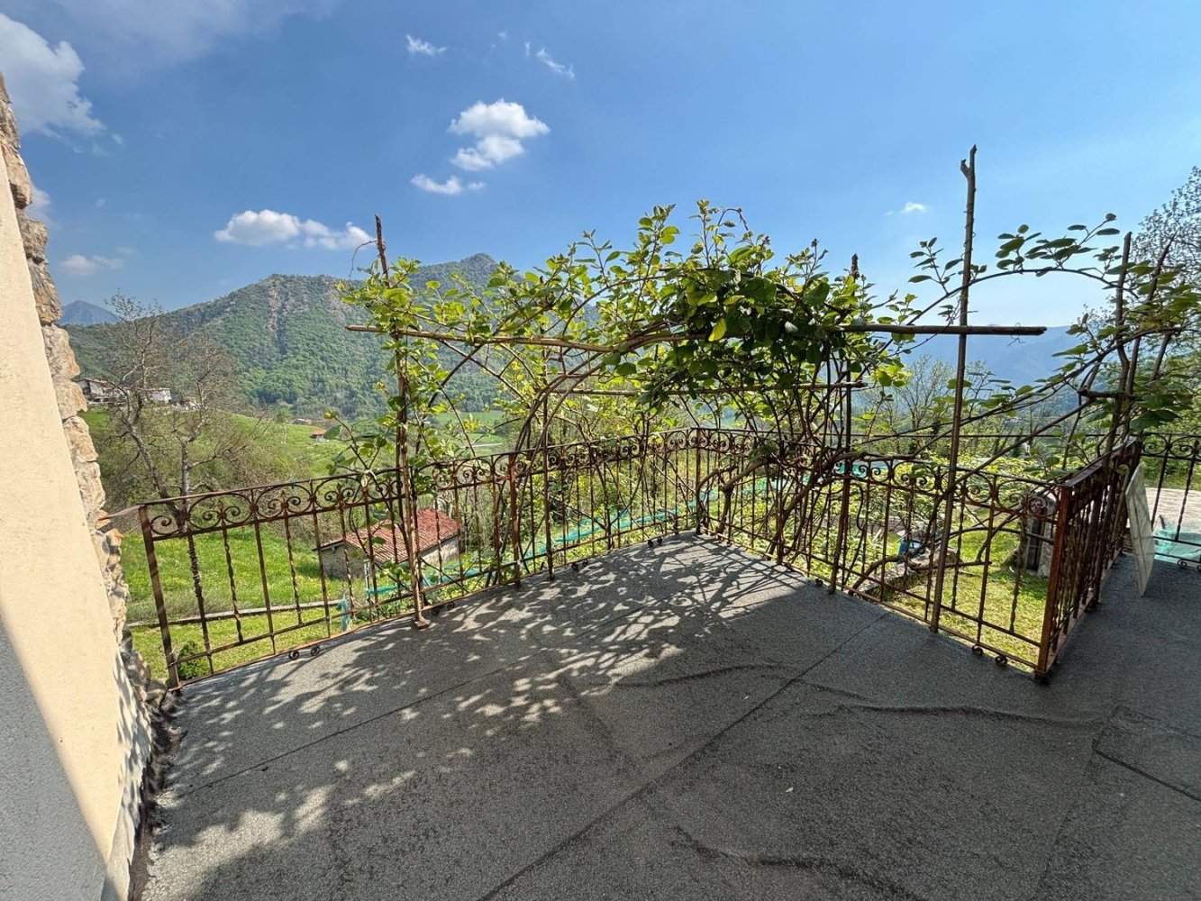 5 chambres Maison à Dossena, Italy No. 394866