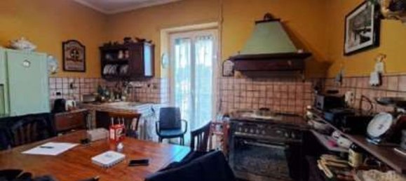 5 rooms Apartment in Rome, Italy No. 188455 8