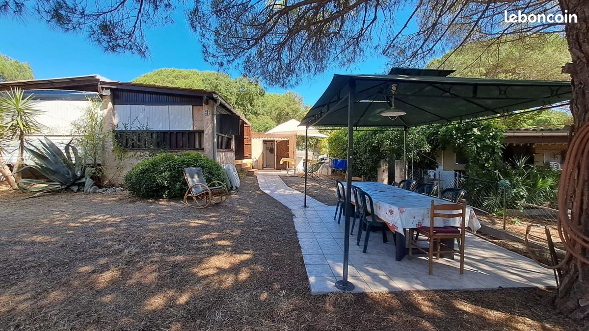 Grundstück in Frejus, France 458m², Nr. 326007