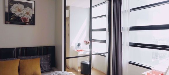 Studio in the Condo in Watthana, Thailand No. 10029 6