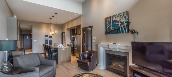 3 bedrooms House in British Columbia, Canada No. 1137 12