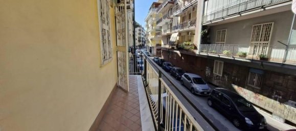 3 rooms Apartment in Naples, Italy No. 37046 21