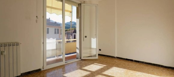 4 rooms Apartment in Arcola, Italy No. 231352 5