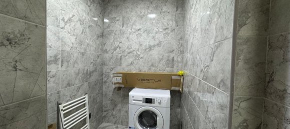 4 bedrooms Apartment in Baku, Azerbaijan No. 1390 2