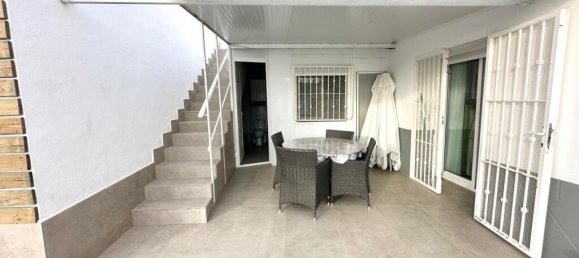 4 غرف نوم فيلا في Alicante, Spain رقم 281007 16