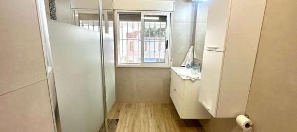 4 غرف نوم فيلا في Alicante, Spain رقم 281007 33