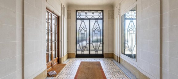 2 bedrooms Apartment in Paris, France No. 165764 34