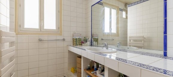 2 bedrooms Apartment in Paris, France No. 165764 31