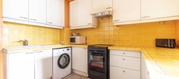 2 bedrooms Apartment in Paris, France No. 165764 7