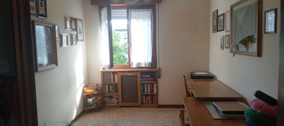 4 rooms Apartment in Brescia, Italy No. 294960 12