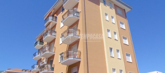 Квартира с 2 спальнями в Андора, Италия № 170804 8