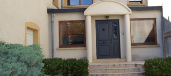 2 bedrooms Apartment in Marly, France No. 69709 10