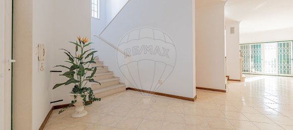 4 bedrooms House in Seixal, Portugal No. 22535 7