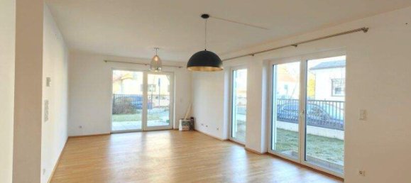 4 rooms Apartment in Vienna, Austria No. 135492 3