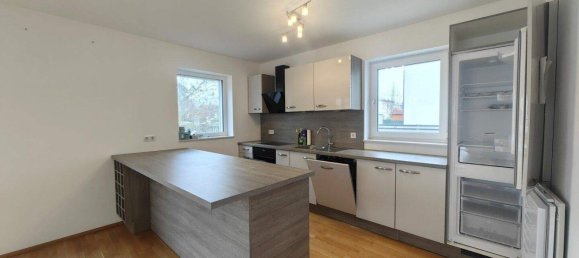 4 rooms Apartment in Vienna, Austria No. 135492 2