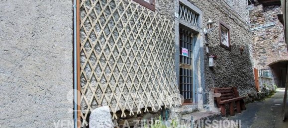 3 Schlafzimmer Haus in Roncobello, Italy, Nr. 264209 7