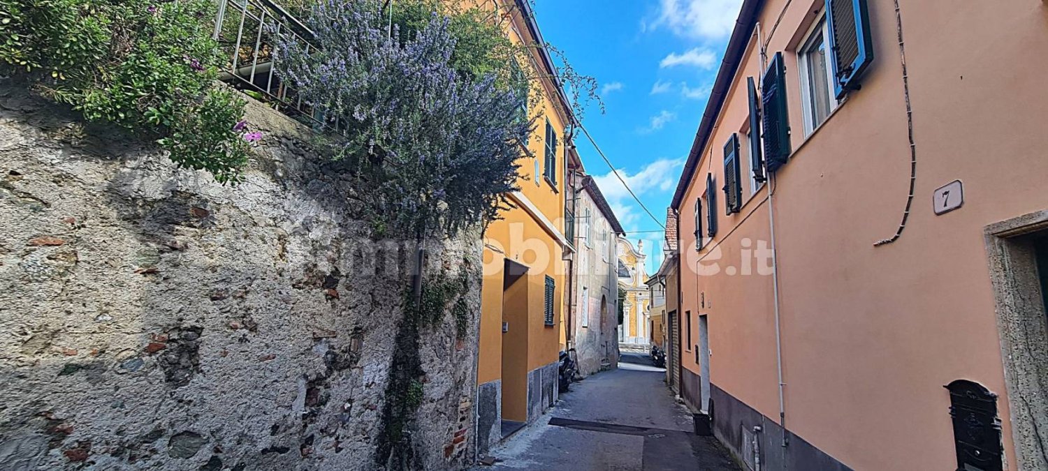 1 غرف نوم شقة في Albisola Superiore, Italy رقم 152534