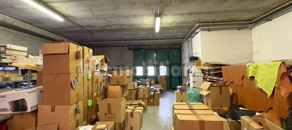 4 rooms Warehouse in Trento, Italy No. 259363 5