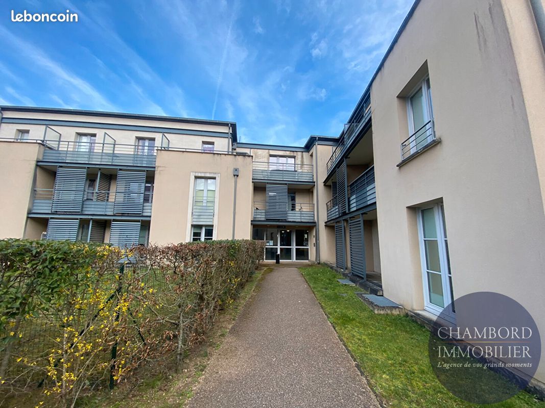 Studio in Blois, France, Nr. 66652