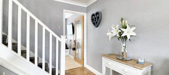 3 bedrooms Commercial property in Biggin Hill, United Kingdom No. 4771 6