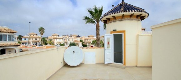 2 Schlafzimmer Villa in Cabo Roig, Spain, Nr. 177110 14