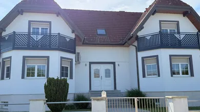 3 bedrooms House in Frauenkirchen, Austria No. 47723