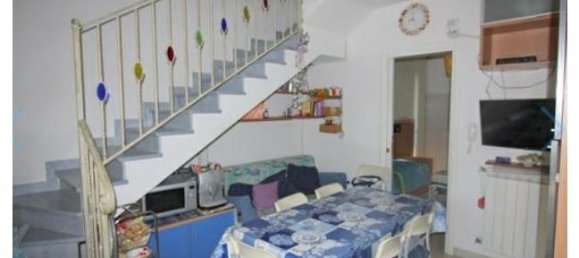 3 Schlafzimmer Villa in Comacchio, Italy, Nr. 253434 3