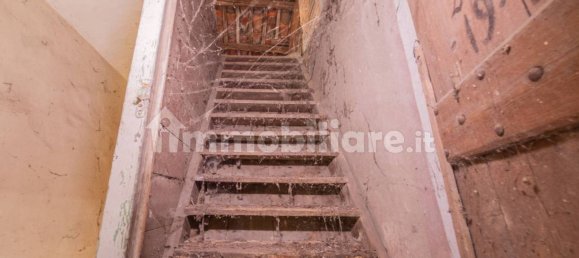 3 bedrooms House in Asti, Italy No. 308794 7