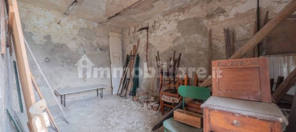 3 bedrooms House in Asti, Italy No. 308794 11