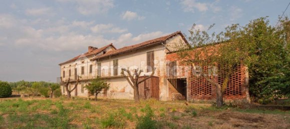 3 bedrooms House in Asti, Italy No. 308794 19