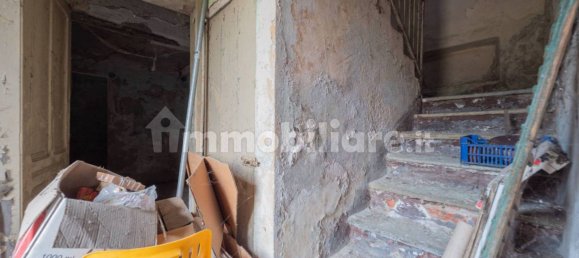 3 bedrooms House in Asti, Italy No. 308794 8