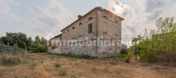 3 bedrooms House in Asti, Italy No. 308794 18