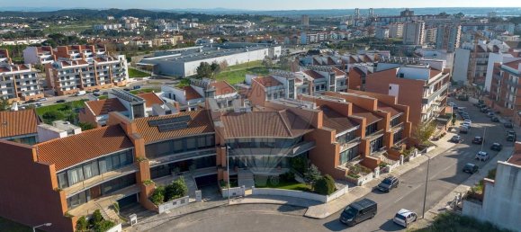 5 chambres Maison à Tavarede, Portugal No. 172176 2