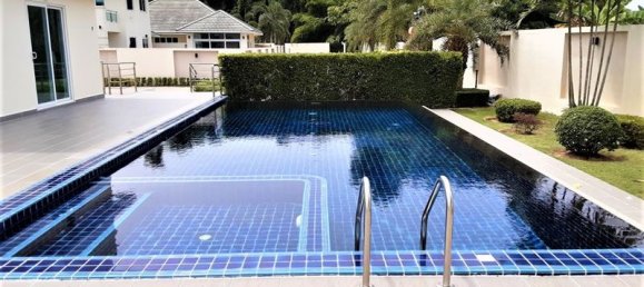 3 bedrooms Cafe / restaurant in Pattaya, Thailand No. 1044 3