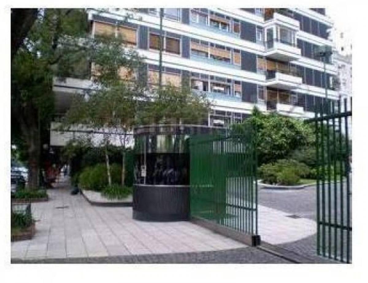 4 bedrooms Apartment in Buenos Aires, Argentina No. 78057